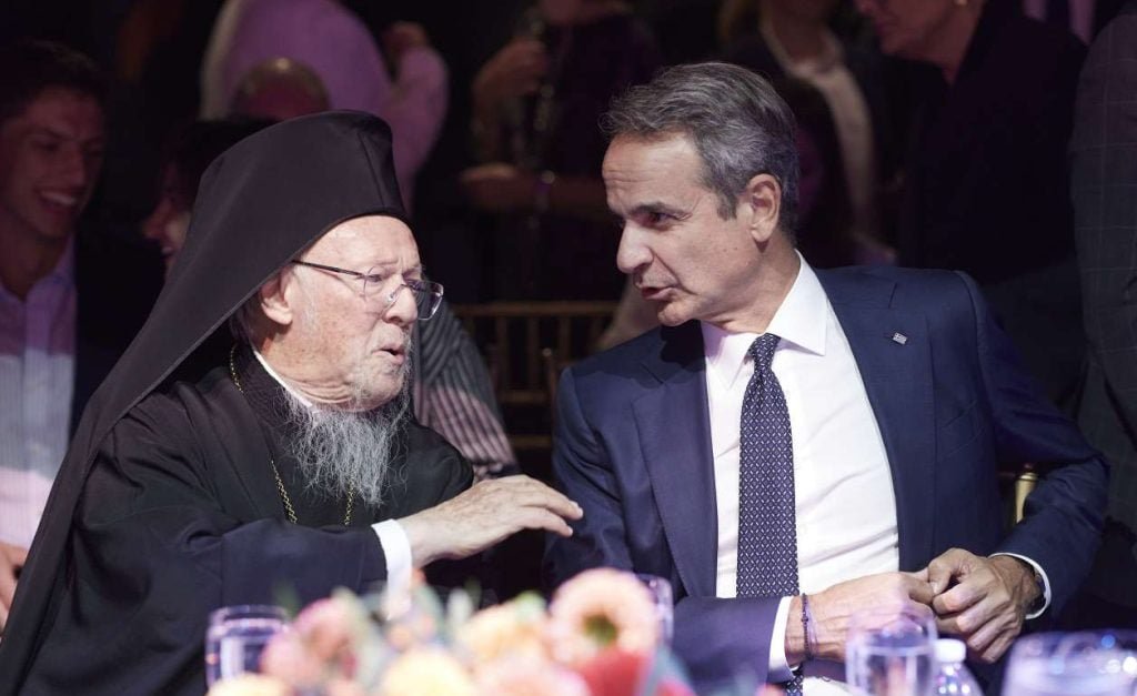 Μητσοτάκης σε Βαρθολομαίο: Δικαίως έχετε κερδίσει τον τίτλο «Πράσινος Πατριάρχης»