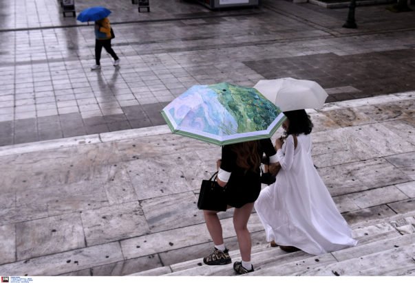 Καιρός: «Η εβδομάδα αρχίζει με βροχές και καταιγίδες και τελειώνει με ηλιοφάνεια και 28άρια» – Η ανάρτηση