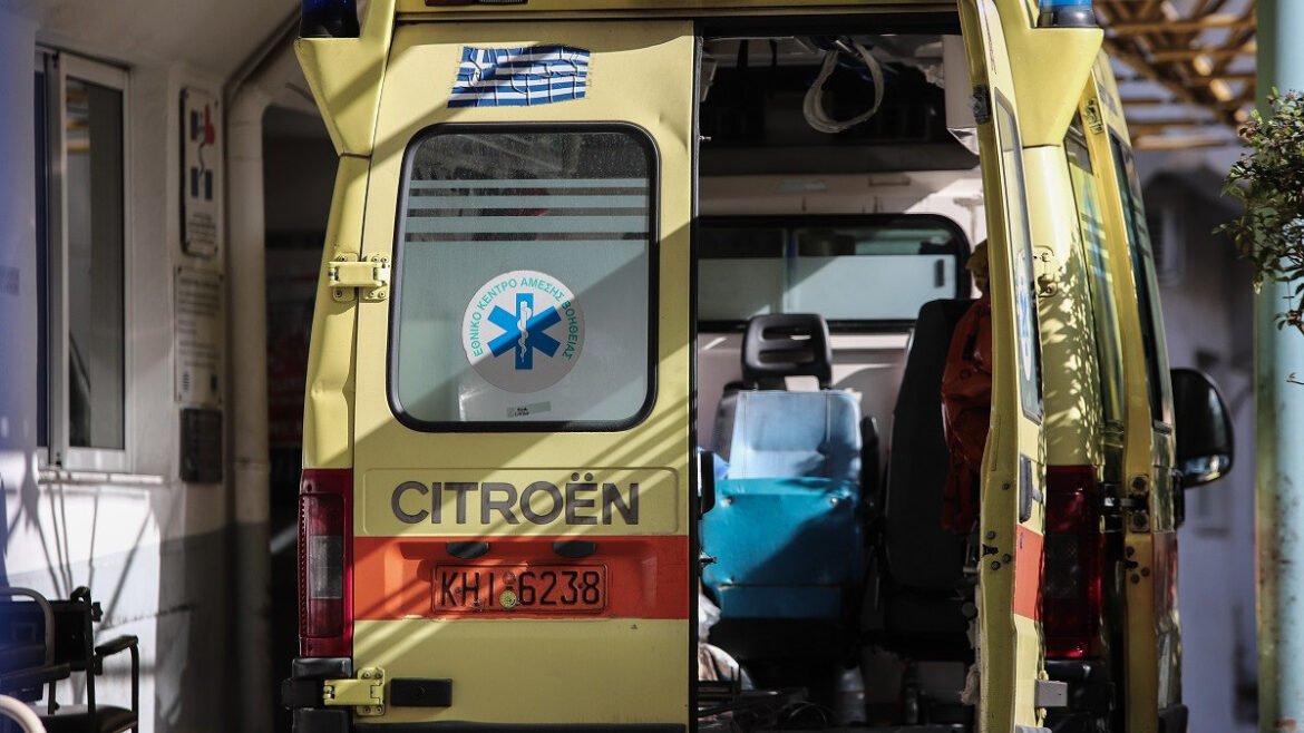 Τατόι: Μωρό και η μητέρα του έπαθαν ηλεκτροπληξία από γυμνό καλώδιο σε πάρκο