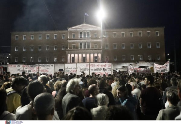 Πάνος Ρούτσι: «Κάνω απεργία πείνας για κάθε παιδί που έχασε την ζωή του» – Πλήθος κόσμου στις συγκεντρώσεις