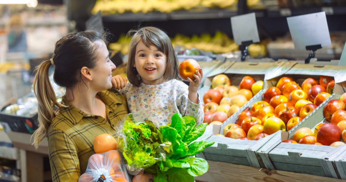 Η ακρίβεια το μεγάλο «αγκάθι» για τα νοικοκυριά, παρά την επιβράδυνση του πληθωρισμού