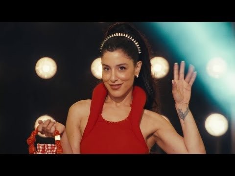 Η Μαρίνα Σάττι υποψήφια στα UK Music Video Awards 2025 με το “LOLA” (+video)