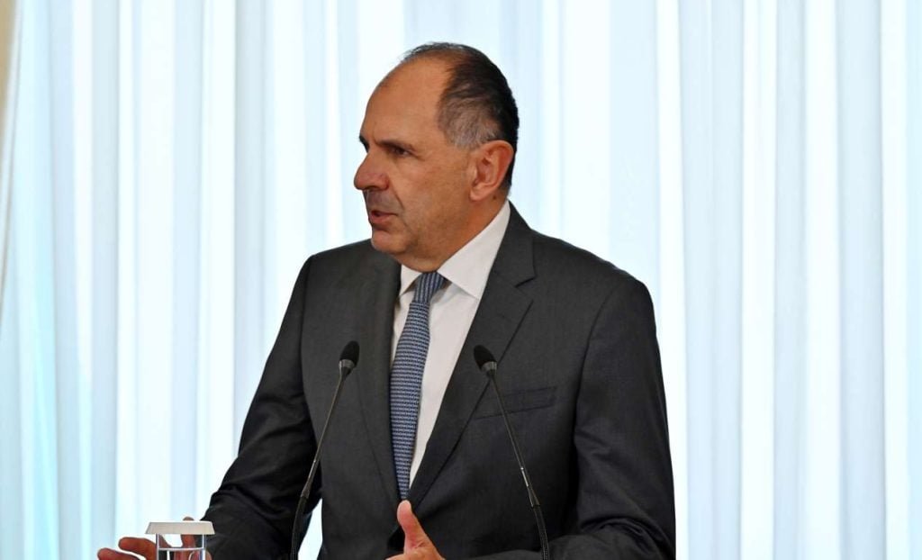 Γεραπετρίτης: Η Ελλάδα χαράσσει θαλάσσιο χάρτη με οδηγό το Διεθνές Δίκαιο