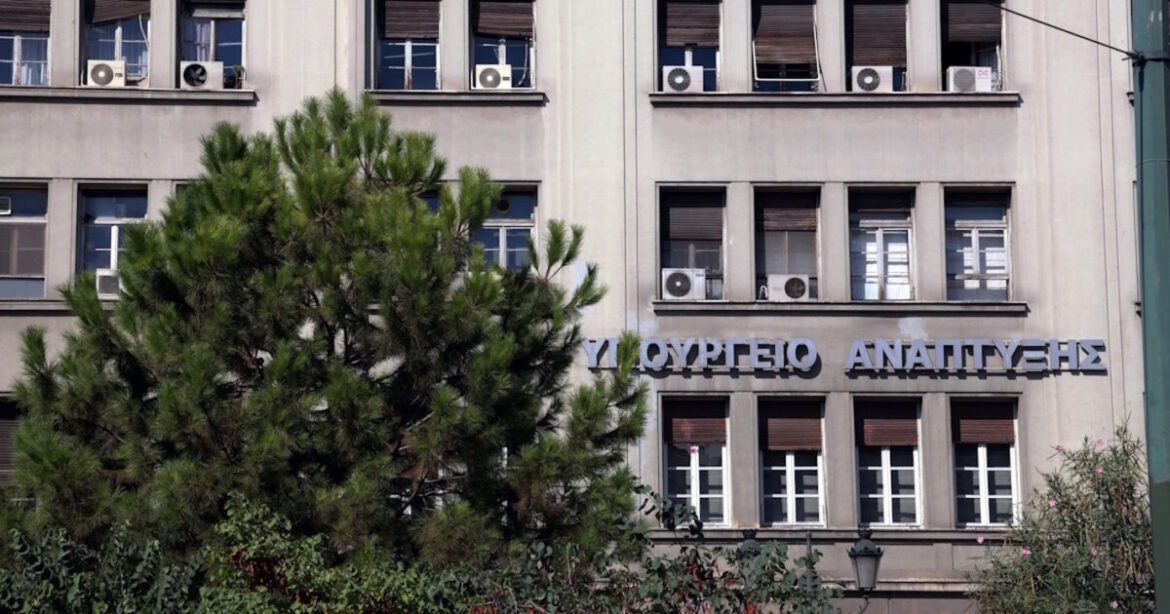 Αναπτυξιακός νόμος: Παράταση προθεσμιών – Ποια καθεστώτα αφορά