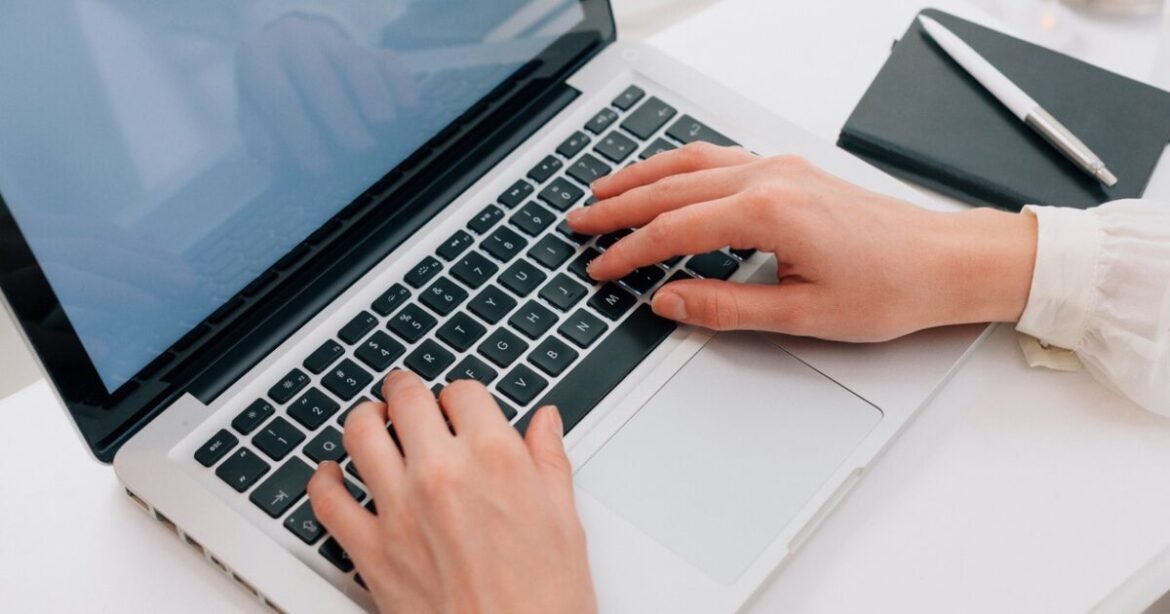 Πόθεν Έσχες 2025: Πότε λήγει η προθεσμία, ποιά είναι τα βήματα για να το καταθέσετε