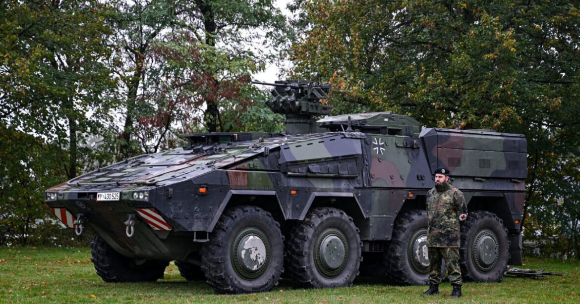 Κάζακς (ΕΚΤ): Η Ευρώπη πρέπει να εξετάσει τον κοινό αμυντικό προϋπολογισμό