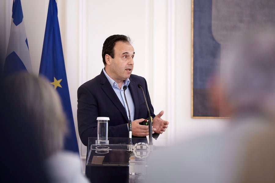 Παπαστεργίου: Εως τέλη Οκτωβρίου η ενσωμάτωση του age verification στο Kids Wallet