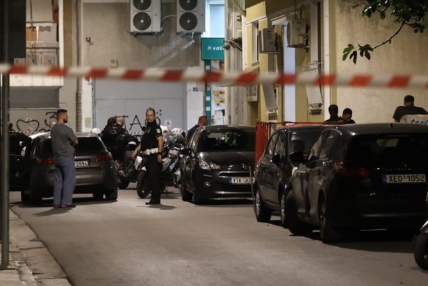 Άγιος Παντελεήμονας: Φρουρούμενος νοσηλεύεται ο 48χρονος τραυματίας – Τα σενάρια που εξετάζονται από τις Αρχές