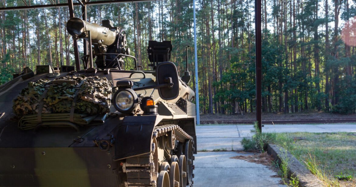 Γερμανία: Βγάζουν εκτός φρένου χρέους τις δαπάνες για τους τόκους για να αυξήσουν τα δάνεια για την άμυνα