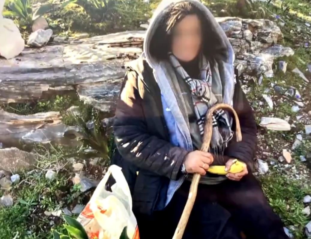 Κάρυστος: Κατέληξε η γυναίκα που νοσηλευόταν στον «Ευαγγελισμό» έπειτα από τον άγριο ξυλοδαρμό από τον