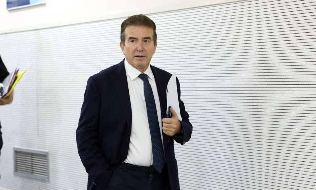 Χρυσοχοΐδης: «Σωστή και μετρημένη» η απόφαση για το Μνημείο του Αγνωστου Στρατιώτη