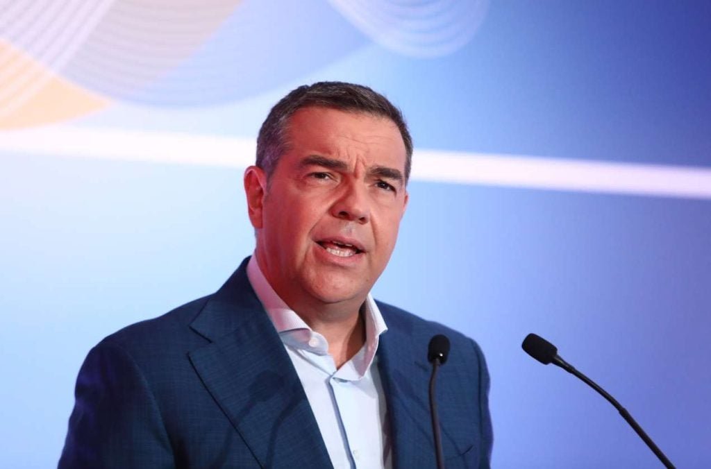 Πρώτη κυβερνητική αντίδραση  για το βιβλίο Τσίπρα: Μόνο κοινό της πραγματικής Ιθάκης με την «Ιθάκη» του είναι η Πηνελόπη, δηλαδή η εξουσία