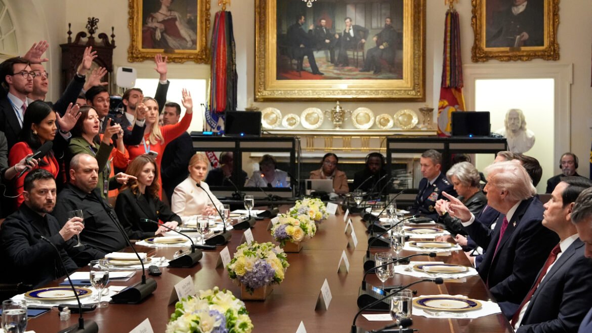 Reuters: Με άδεια χέρια έφυγε ο Ζελένσκι από τον Λευκό Οίκο – Ο Τραμπ επενδύει στη συνάντηση με Πούτιν