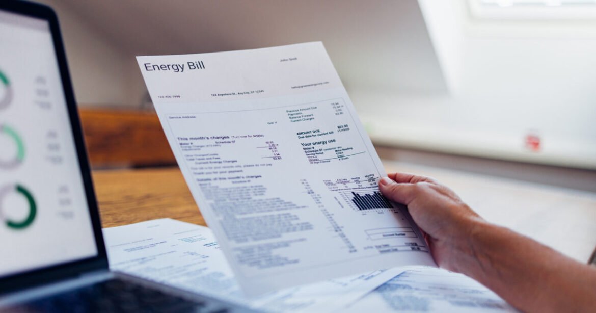 Φθηνότερο το πετρέλαιο θέρμανσης και βενζίνη φέτος – Στα περυσινά επίπεδα το ρεύμα