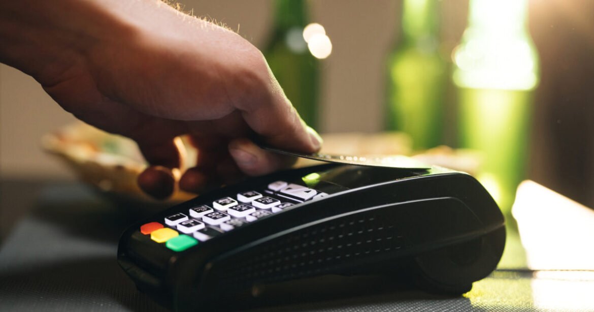 Πληρωμές με IRIS: Από 1η Νοεμβρίου χωρίς προμήθεια σε όλες τις επιχειρήσεις, σε φυσικά και ηλεκτρονικά καταστήματα