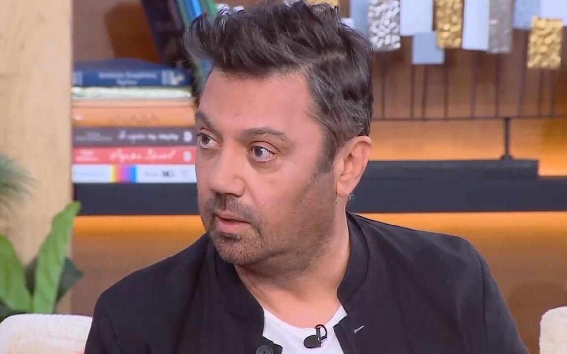 Το «αντίο» του Γιώργου Θεοφάνους στον Διονύση Σαββόπουλο: «Ευχαριστώ “δάσκαλε” – Οι ουρανοί απόψε φωνάζουν