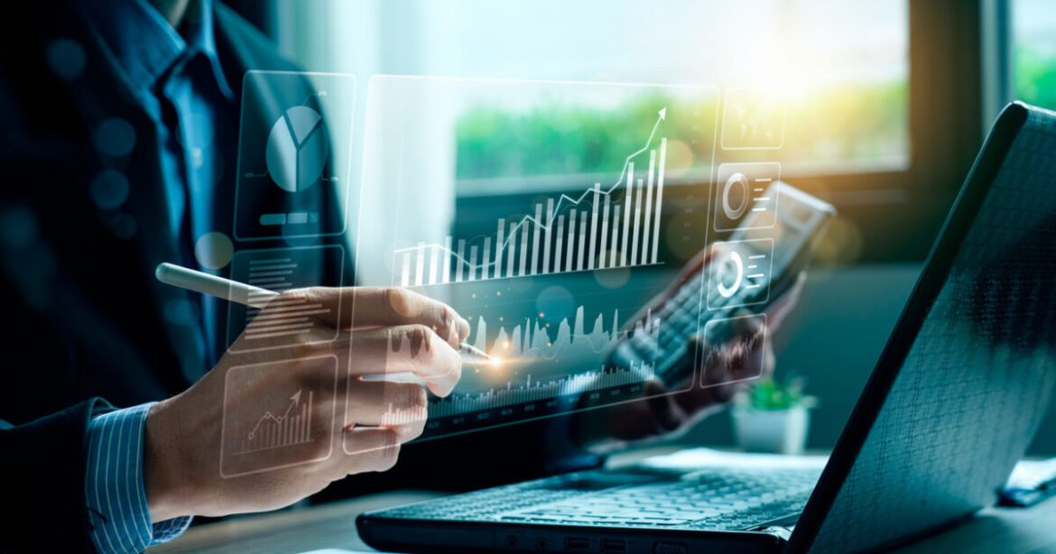 Πληθαίνουν οι προειδοποιήσεις για Ταμείο Ανάκαμψης, παραγωγικότητα και επενδύσεις