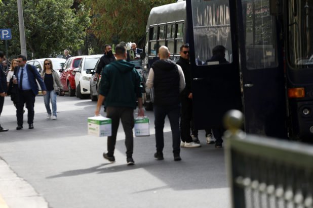 ΟΠΕΚΕΠΕ: Απολογούνται σήμερα ακόμη 12 συλληφθέντες – Ελεύθεροι με όρους οι 11 που απολογήθηκαν την Παρασκευή