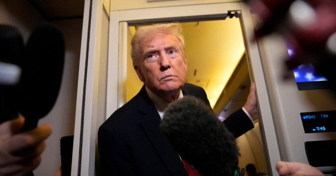 Έξαλλος ο Τραμπ με δημοσιογράφο του Bloomberg – «Είσαι ο χειρότερος, δεν ξέρω γιατί σε έχουν»