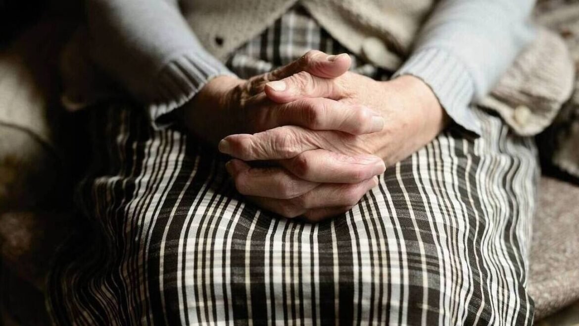 Θεσσαλονίκη: «Θα σου κόψουμε το κεφάλι και θα το κρεμάσουμε στο μπαλκόνι» – Οι εξοργιστικοί διάλογοι μελών