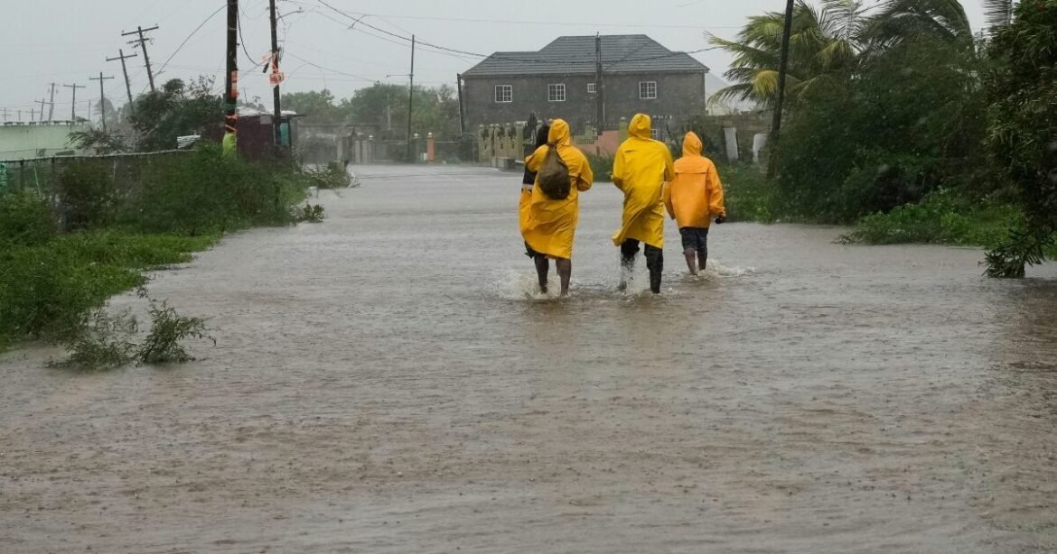 Βιβλική καταστροφή στην Τζαμάικα από τον τυφώνα Μελίσσα – Εκατομμύρια άνθρωποι χωρίς σπίτι και ρεύμα