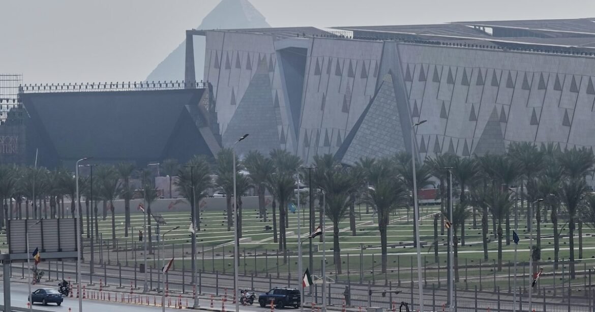 LIVE: Τα εγκαίνια του Μεγάλου Αιγυπτιακού Μουσείου – Παρών και ο Μητσοτάκης