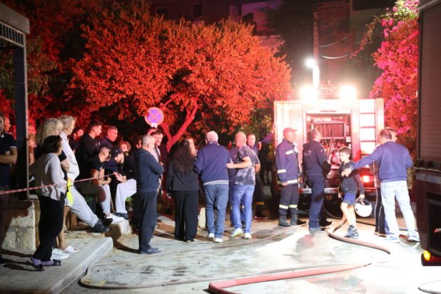 Οικογενειακή τραγωδία στην Κρήτη: Εντοπίστηκαν εστίες φωτιάς σε όλα τα δωμάτια του σπιτιού