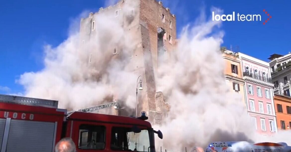 Ρώμη: Συγκλονιστικά βίντεο από τη στιγμή της κατάρρευσης του μεσαιωνικού «Πύργου των Κόμηδων» στο Κολοσσαίο