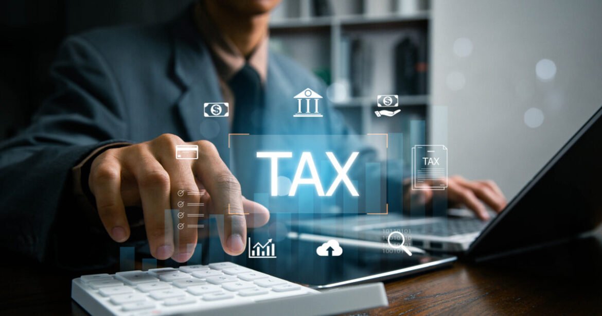 ΕΝΦΙΑ και ελάχιστο εισόδημα: Τι αλλάζει μετά τις νέες εξαγγελίες του Κυριάκου Πιερρακάκη