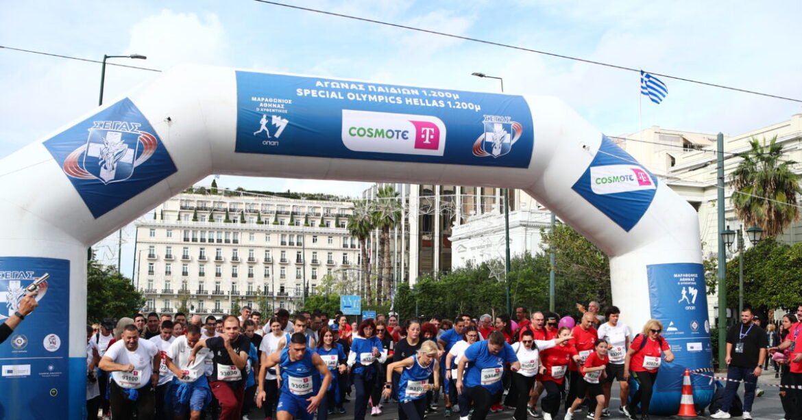42ος Αυθεντικός Μαραθώνιος 2025: Ανοιχτή η Μαραθώνος μέχρι τη Ραφήνα – Το απόγευμα ανοίγουν οι δρόμοι στο κέντρο της Αθήνας
