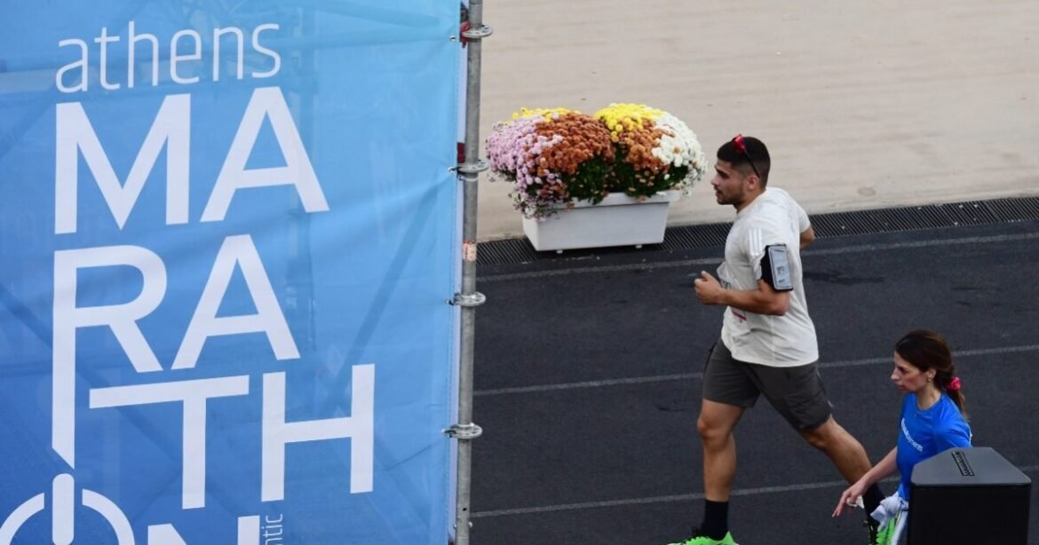 42ος Αυθεντικός Μαραθώνιος Αθήνας 2025: Κανονικά η κυκλοφορία σε Μαραθώνος και Μεσογείων