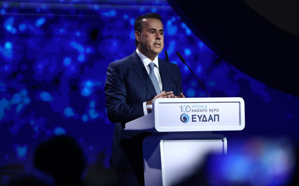 Παπασταύρου: Η ΕΥΔΑΠ θα παραμείνει στο Δημόσιο – προανήγγειλε νέες προσλήψεις