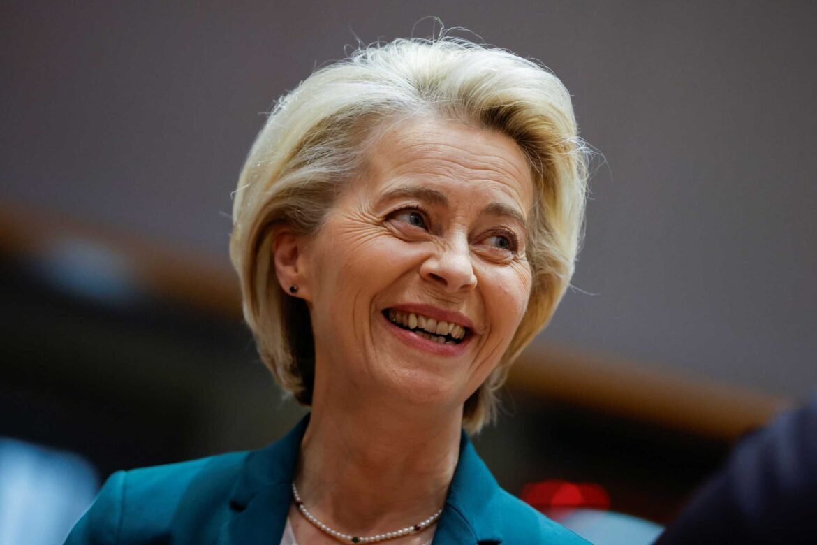 Τα μηνύματα Καραβία ^ καλή η αυξημένη επιστροφή ΕΦΚ, αλλά… ^ wonderful… Τεχνητή Νοημοσύνη ^ έριδες για τη χονδρική στο ρεύμα ^ γιατί τα τηλέφωνα…