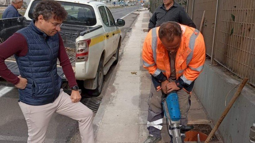 Μάνδρα: Εταιρείες έκλεβαν… νερό από το 2017 – Τα κρυμμένα ρολόγια και οι απώλειες εσόδων του δήμου