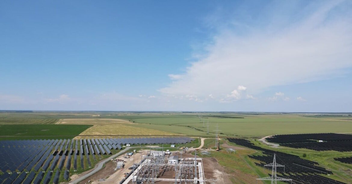 ΔΕΗ: 130 MW φωτοβολταϊκών προστίθενται στο εν λειτουργία χαρτοφυλάκιο ΑΠΕ στη Ρουμανία