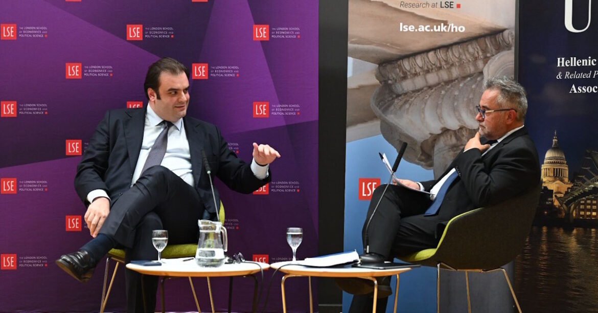 Πιερρακάκης στο LSE: Είμαι αισιόδοξος για τις προοπτικές της ελληνικής οικονομίας