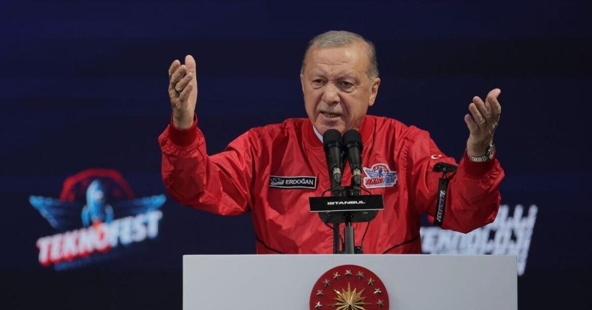 Προκλητικά «συχαρίκια» Ερντογάν για τα 42 χρόνια του ψευδοκράτους – «Εθνική μας υπόθεση η Κύπρος»