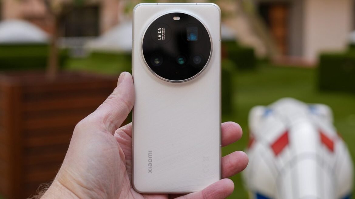 Η Black Friday ξεκίνησε στη Xiaomi με εκπτώσεις σε συσκευές Xiaomi 15 και Redmi Note 14