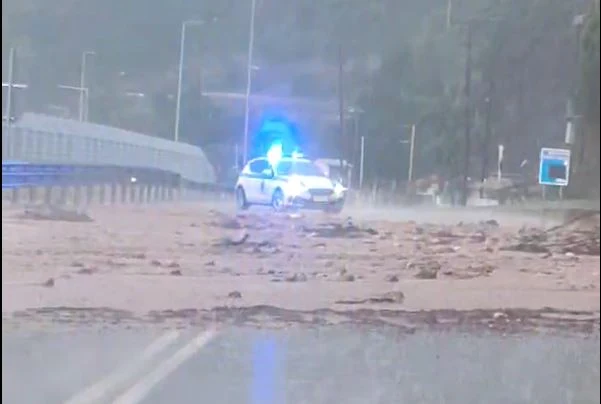 Ηγουμενίτσα: Κλειστός ο δρόμος προς Πλαταριά από την ισχυρή βροχόπτωση