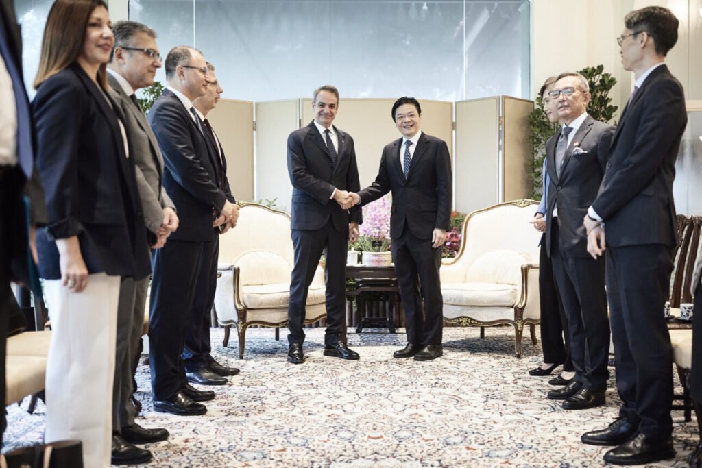 Πρωθυπουργός Σιγκαπούρης σε Μητσοτάκη: Η ελληνική οικονομία συνεχίζει να απογειώνεται – βλέπουμε πολλές νέες ευκαιρίες