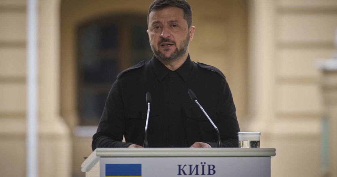 Δραματικό μήνυμα Ζελένσκι: Βρισκόμαστε μπροστά στο δίλημμα, να χάσουμε τον βασικό εταίρο ή την αξιοπρέπεια της Ουκρανίας