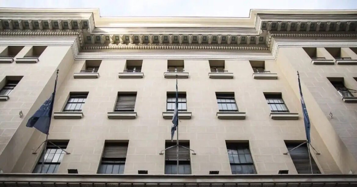 Χρηματιστήριο Αθηνών: Εβδομαδιαία άνοδος 0,11% με κέρδη 40,28% από τις αρχές του 2025