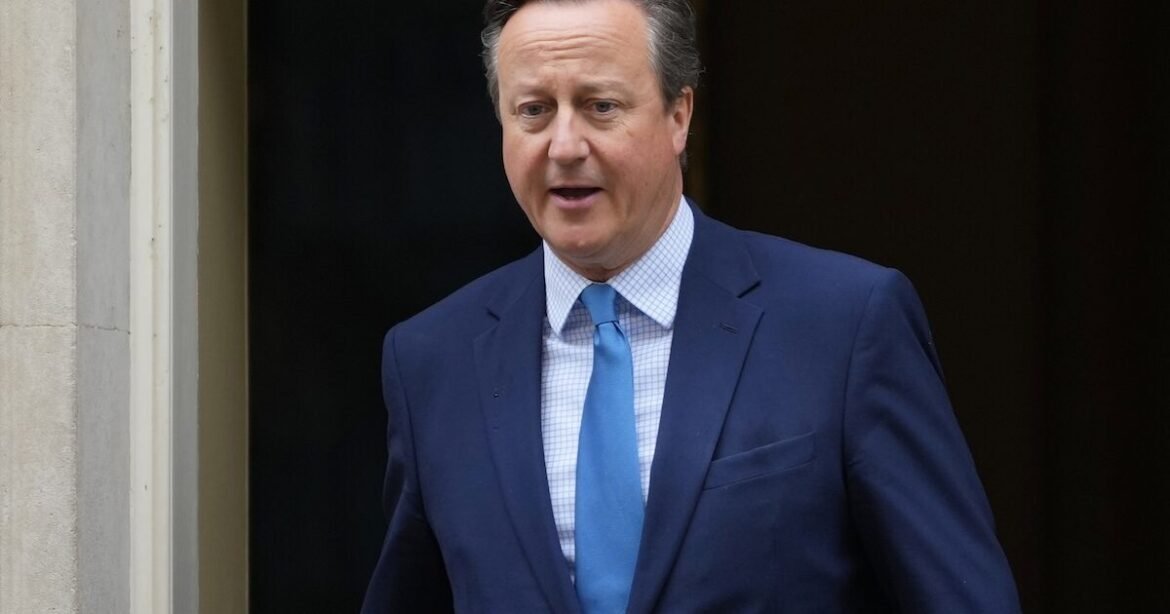 Ο Ντέιβιντ Κάμερον αποκάλυψε ότι διαγνώστηκε με καρκίνο