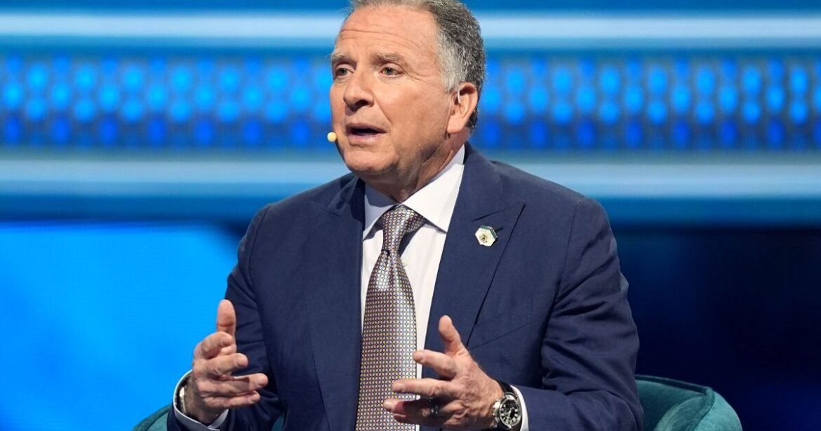 Bloomberg: Έτσι φτιάχτηκε το σχέδιο Τραμπ για την Ουκρανία – Διέρρευσε το τηλεφώνημα Γουίτκοφ με Ουσακόφ