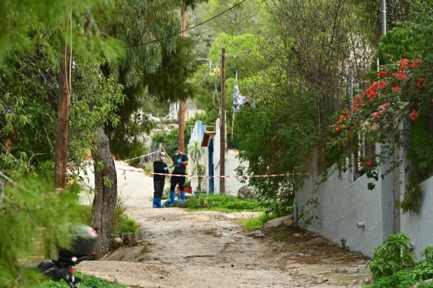 Σαλαμίνα: Η «προειδοποίηση» της ηλικιωμένης για την 46χρονη δολοφόνο της – Το λάθος με τις κάμερες και το