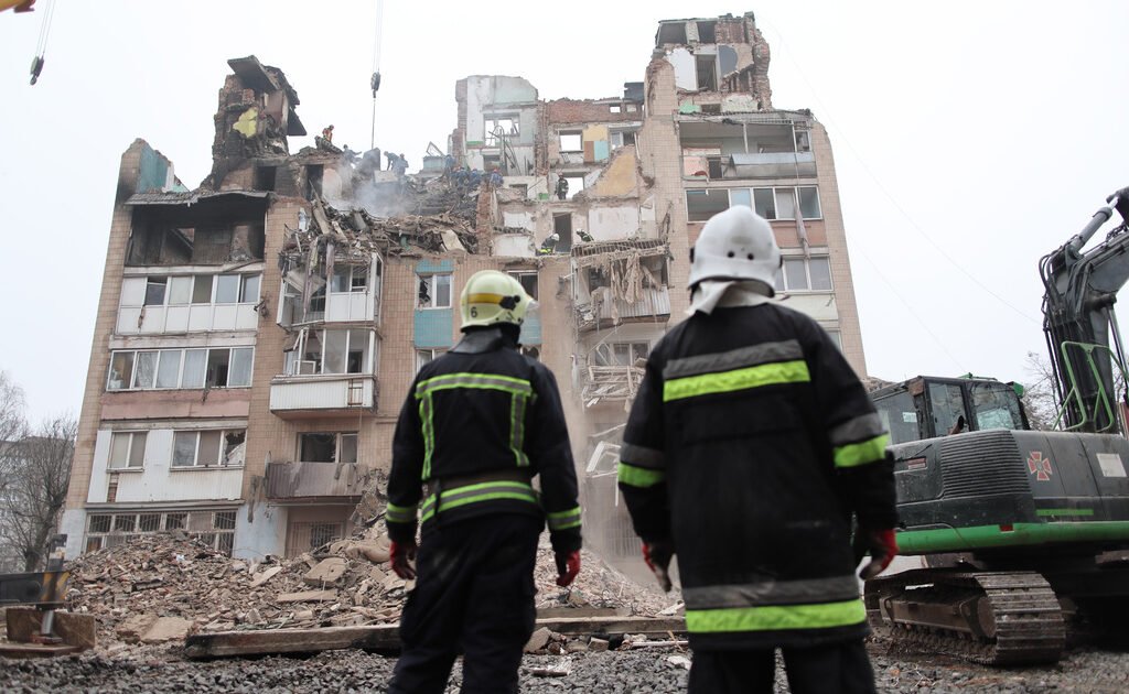 Ο Τραμπ υπόσχεται ειρήνη, αλλά το Κίεβο διαφωνεί: Τα τρία σοβαρά εμπόδια – Ανάλυση CNN