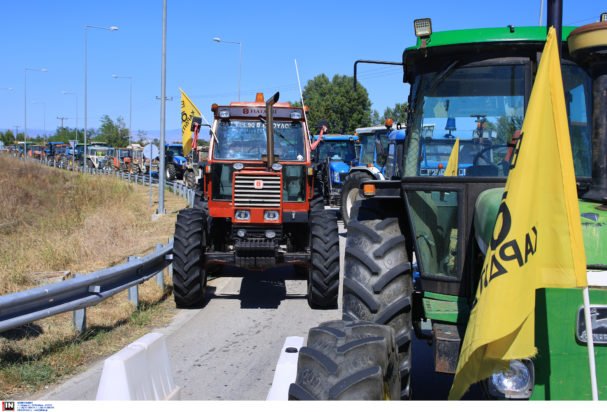 Σέρρες: Βγαίνουν στους δρόμους οι αγρότες με τα τρακτέρ – Θα στήσουν μπλόκο στην Εγνατία 