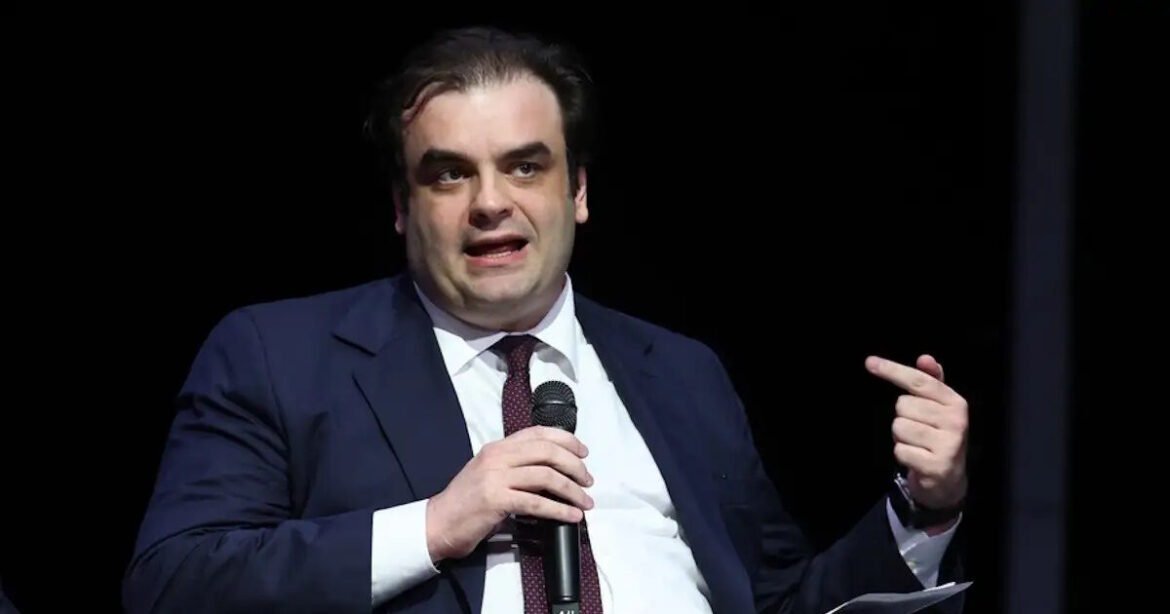 Ο Κυριάκος Πιερρακάκης ανακοίνωσε την υποψηφιότητά του για την προεδρία του Eurogroup