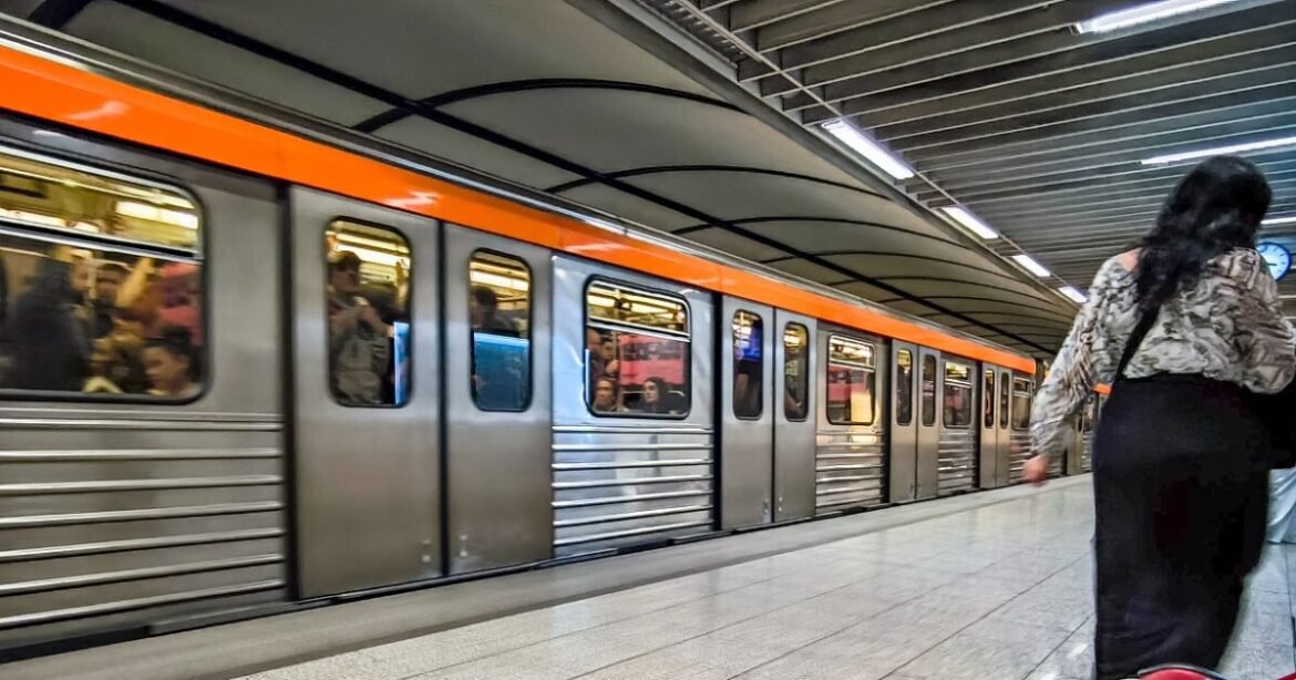 Διακοπή κυκλοφορίας στο τμήμα Χολαργός – Δουκίσσης Πλακεντίας στο Μετρό λόγω διακοπής ηλεκτροδότησης