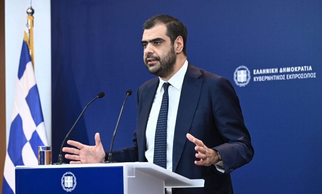 Μαρινάκης για Τσίπρα: «Σαν να μην πέρασε μια μέρα. Αμετροεπής, αμετανόητος, αλαζόνας»